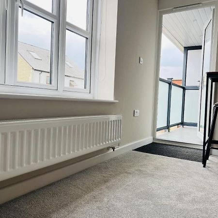 Brand New 1 Bed Apartment, 5Min Walk To Racing & Main Strip, With Electric Parking Bay & Terrace Long Stay Work Contractor Leisure - Citrine Newmarket  Eksteriør billede