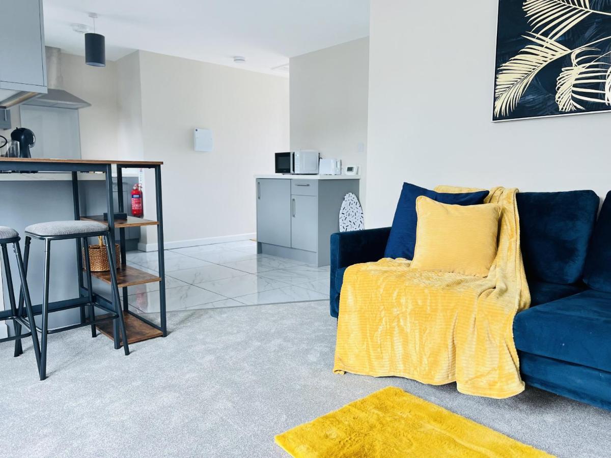 Brand New 1 Bed Apartment, 5Min Walk To Racing & Main Strip, With Electric Parking Bay & Terrace Long Stay Work Contractor Leisure - Citrine Newmarket  Eksteriør billede