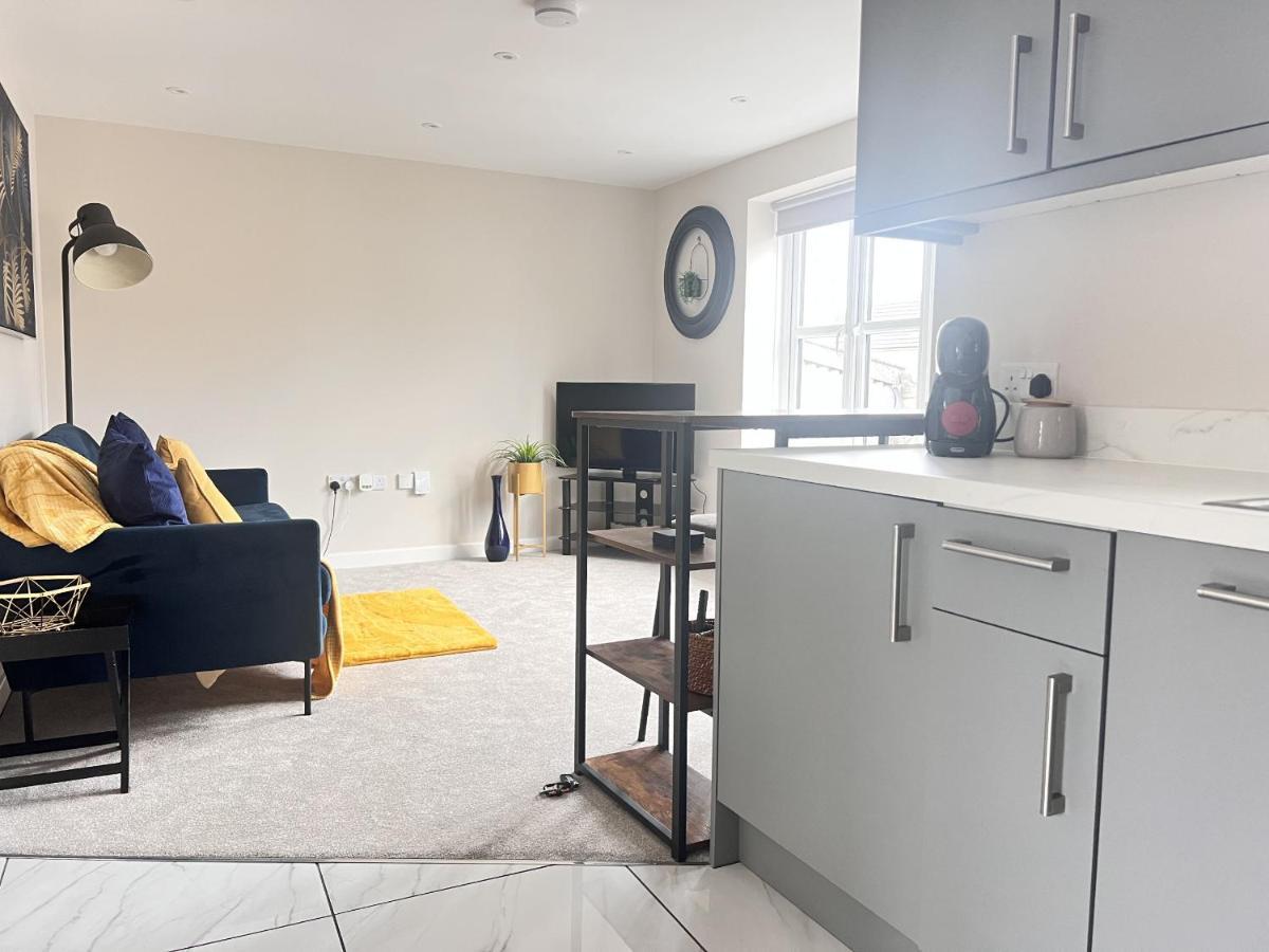 Brand New 1 Bed Apartment, 5Min Walk To Racing & Main Strip, With Electric Parking Bay & Terrace Long Stay Work Contractor Leisure - Citrine Newmarket  Eksteriør billede